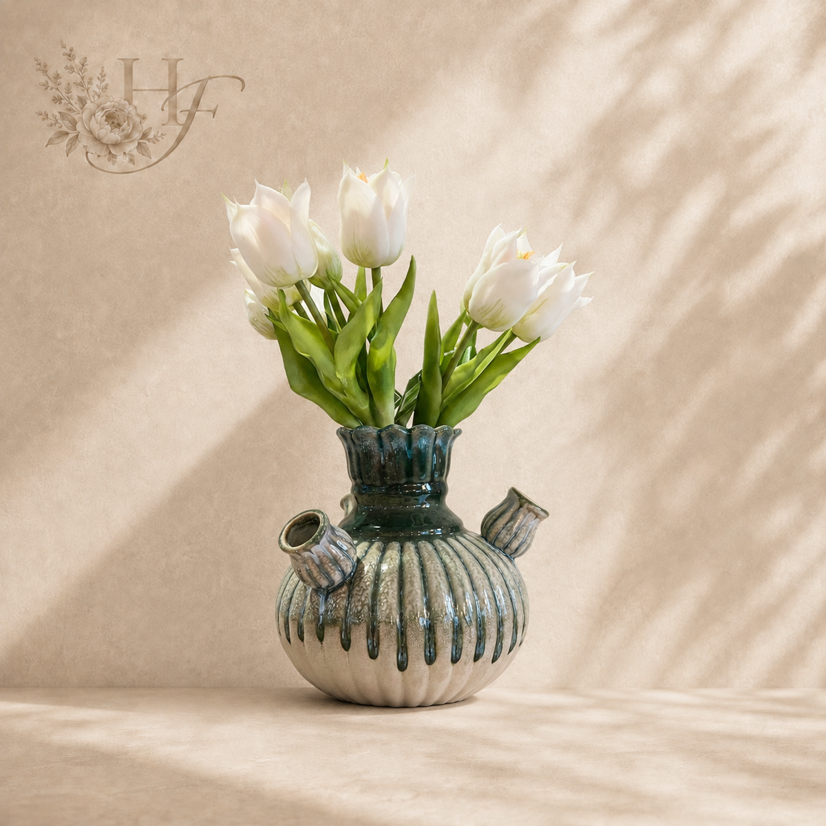 Aardewerk tulpenvaas blauw