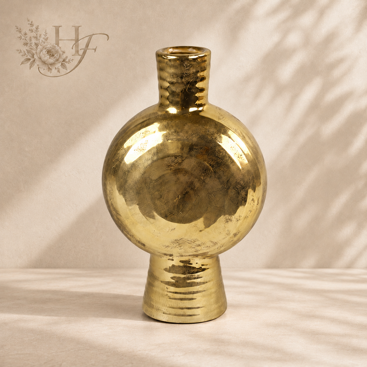 Vaas Elian L goud