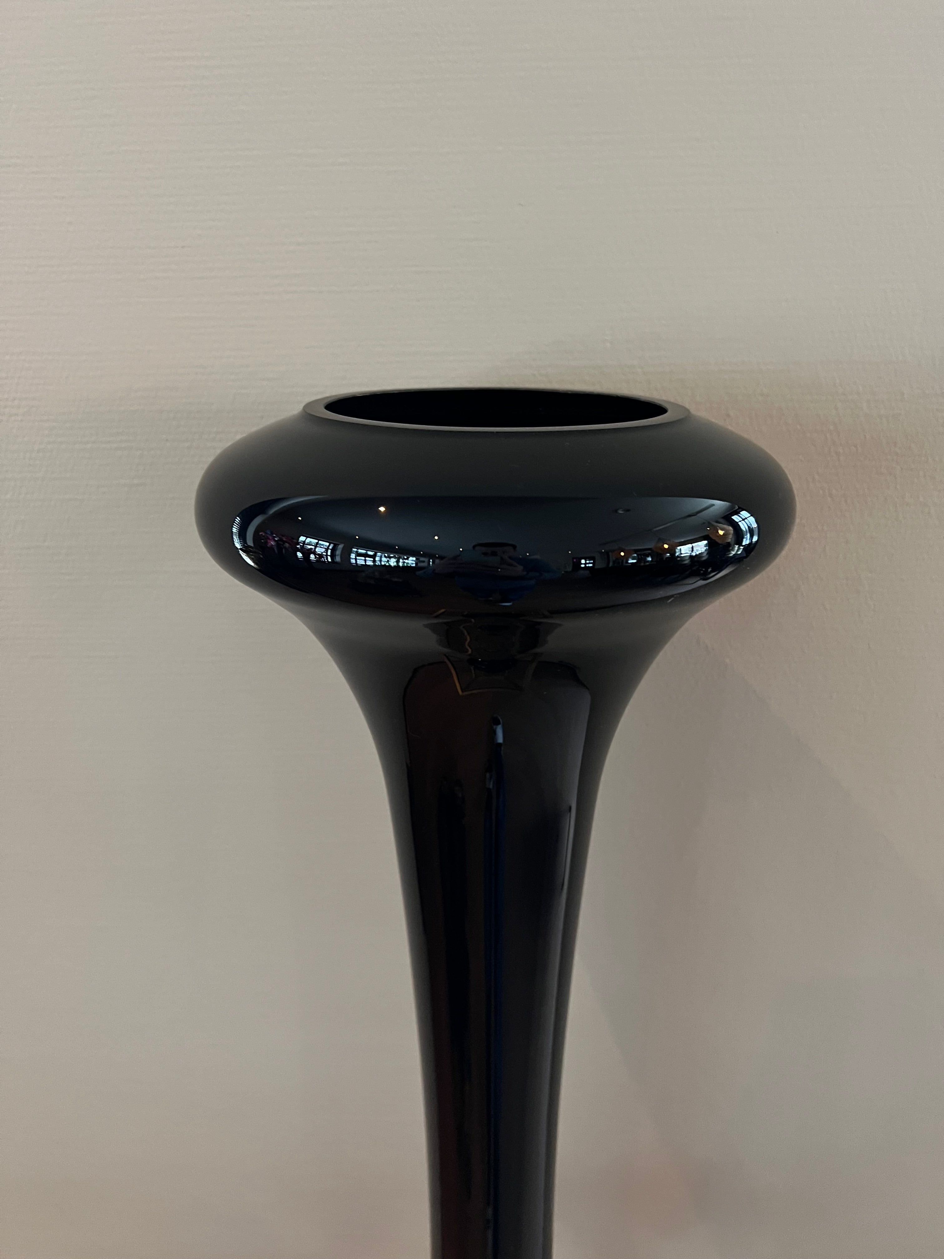 PTMD vaas Keighla zwart 61 cm