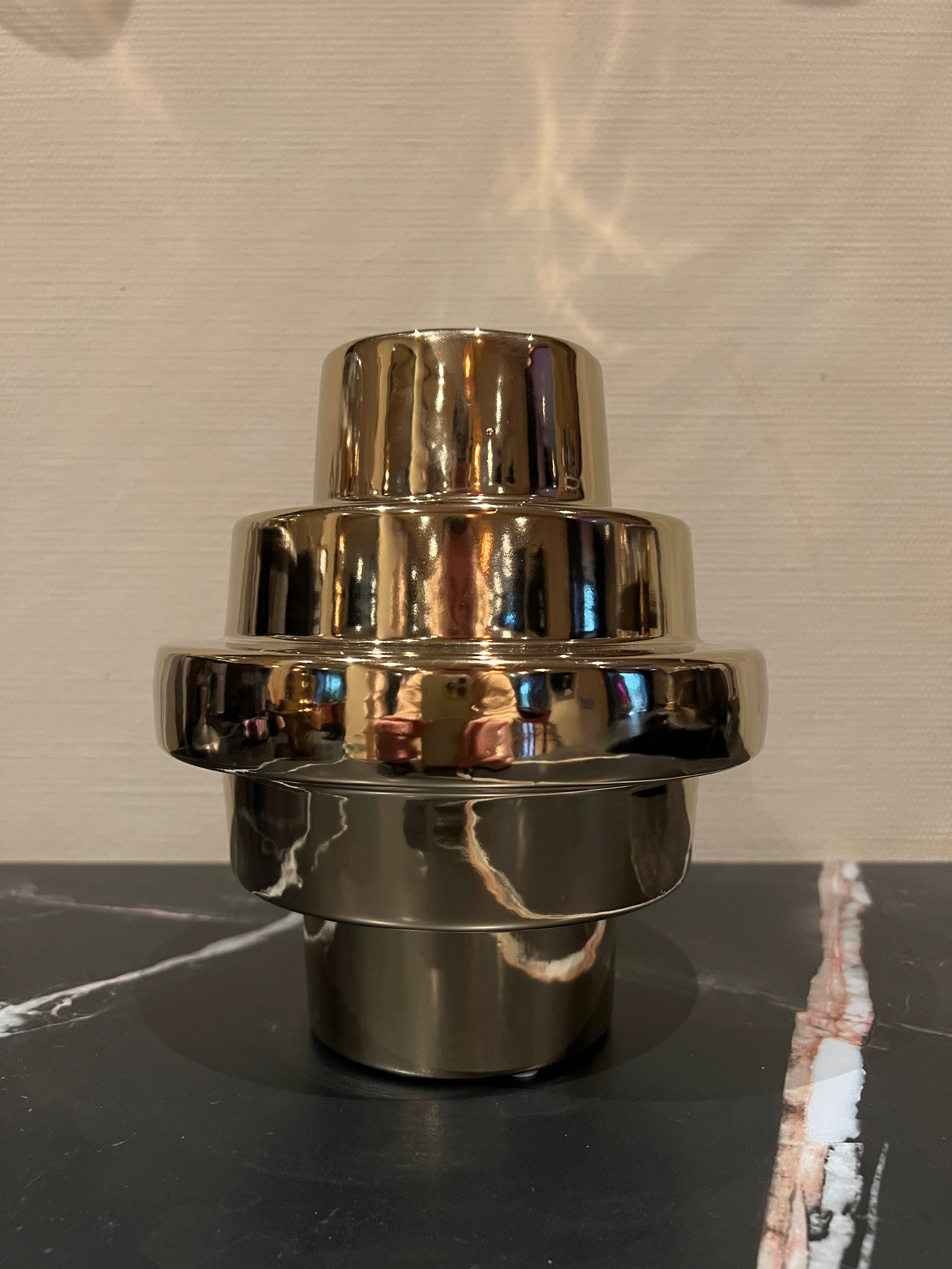 Vaas Stairs shiny Gold XL