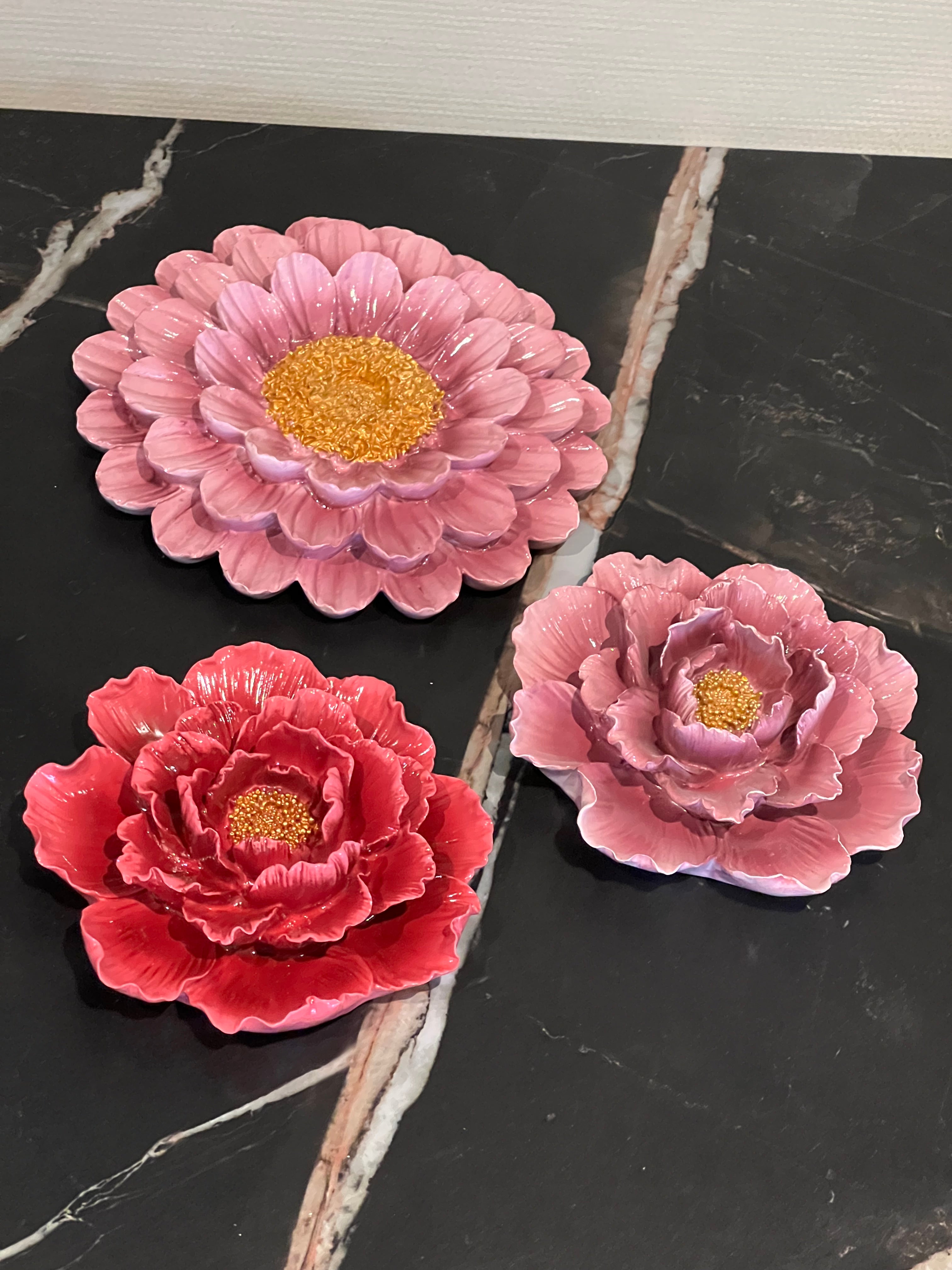 Wanddecoratie bloem paars