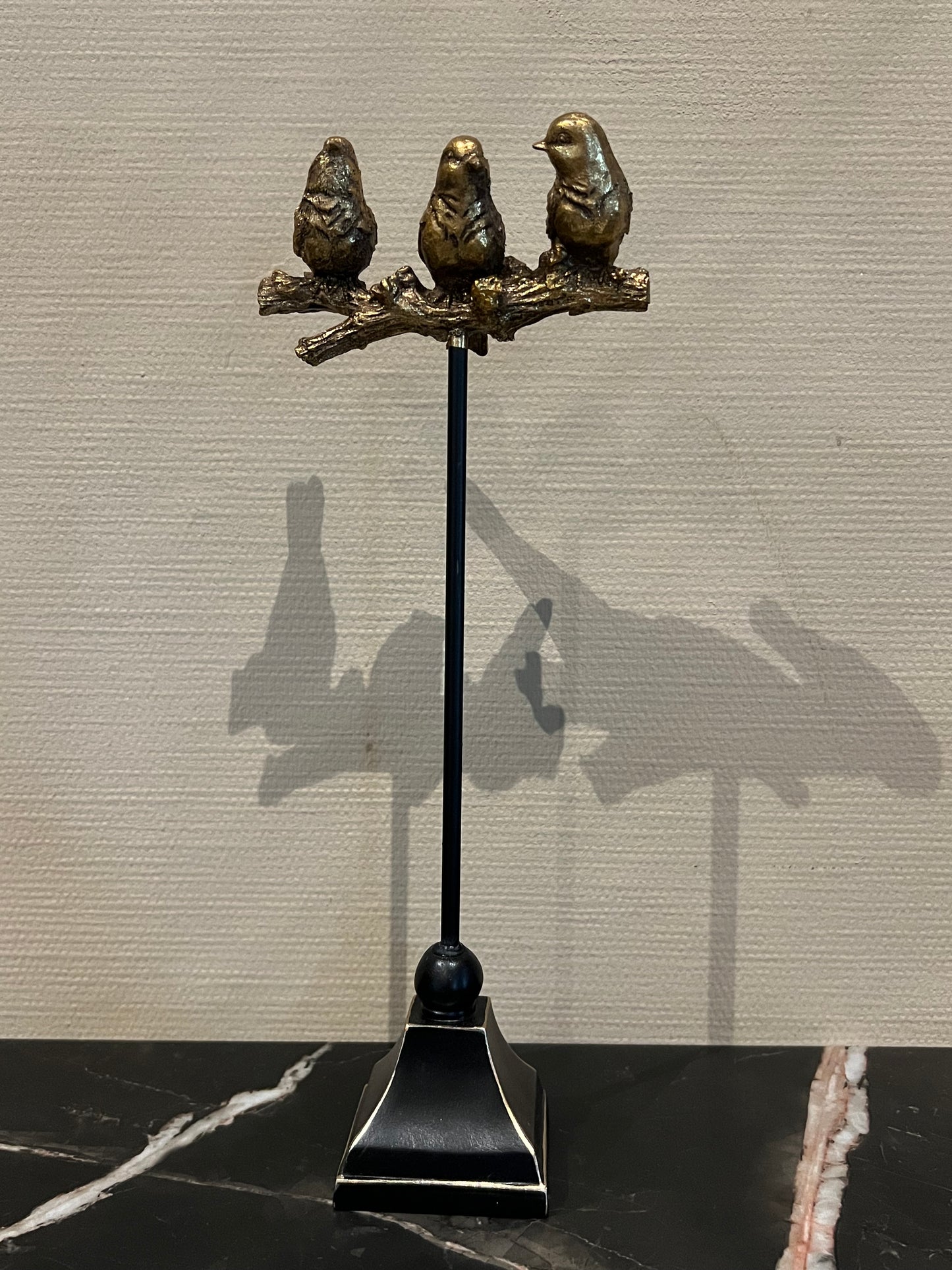 Vogels Beeldje op Sokkel 23 cm