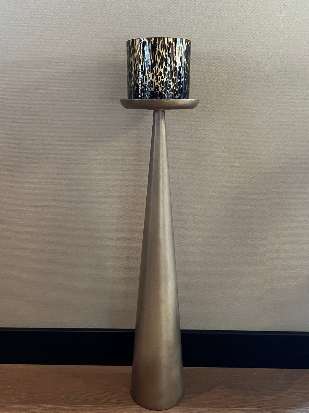 Kandelaar goudkleurig 82 cm