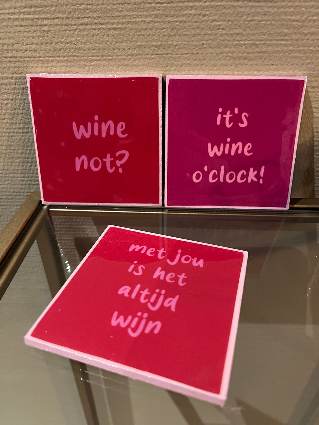 Set van 6 onderzetters met rekje 'Wijn'