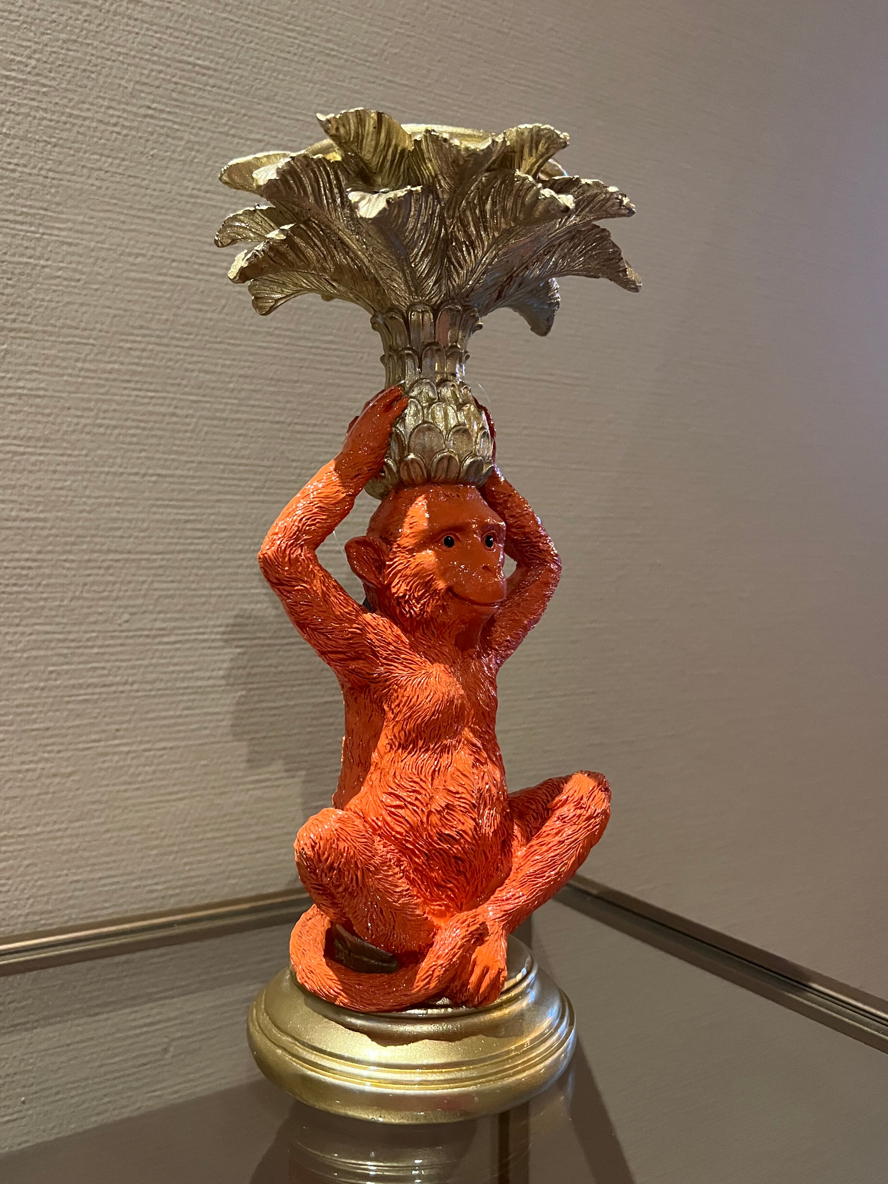 Kaarsenstandaard aap