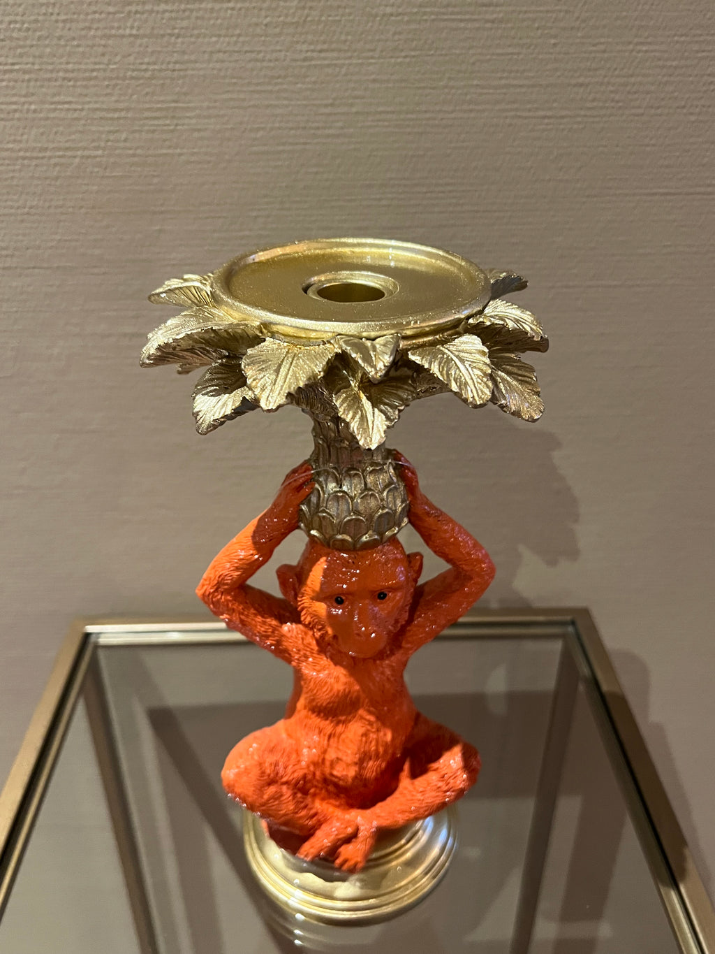 Kaarsenstandaard aap