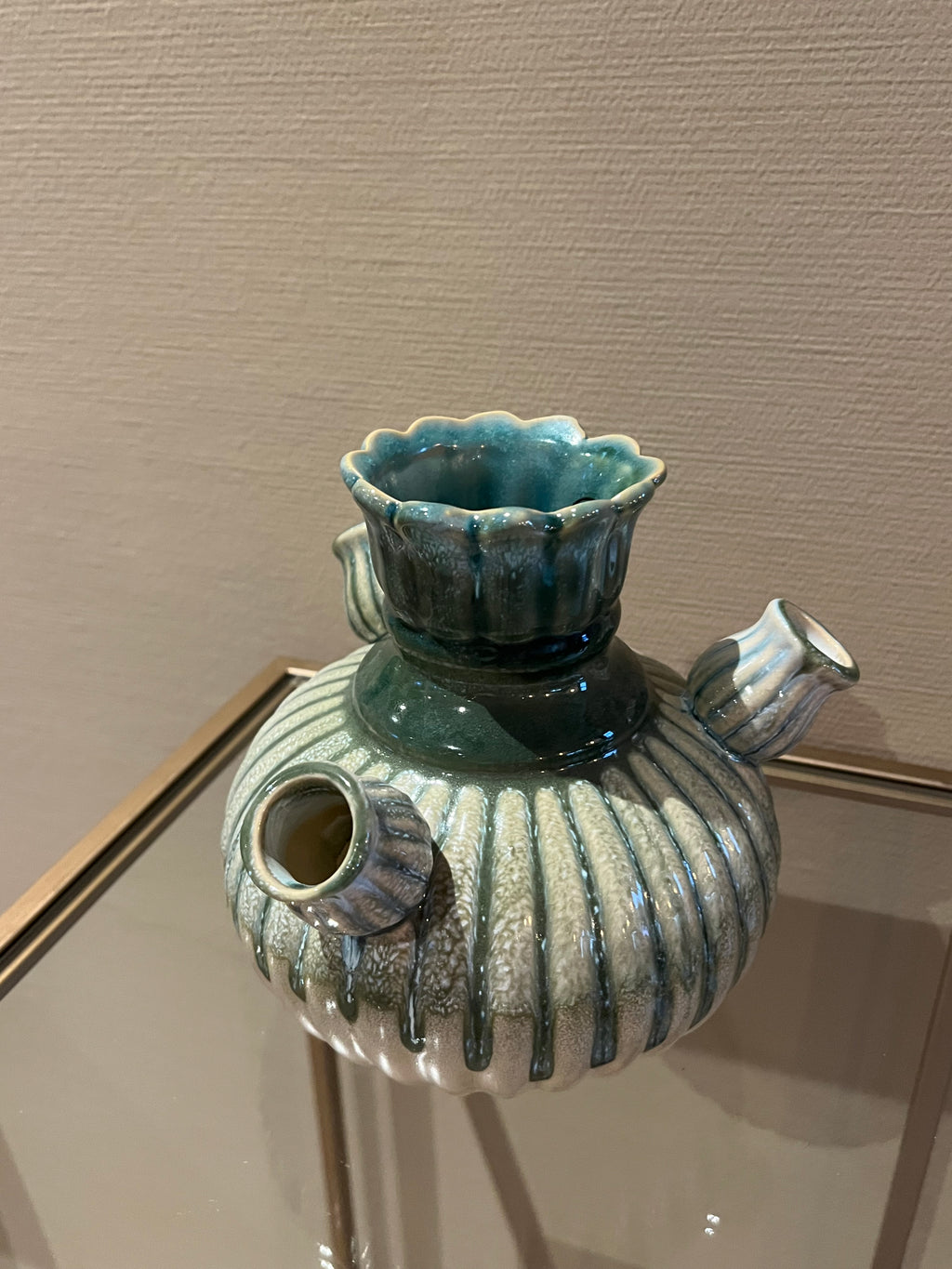 Aardewerk tulpenvaas blauw